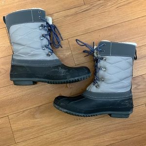 Khombu Fur Lined Gray Winter Snow Boots Insulated Duck Boots Size 9